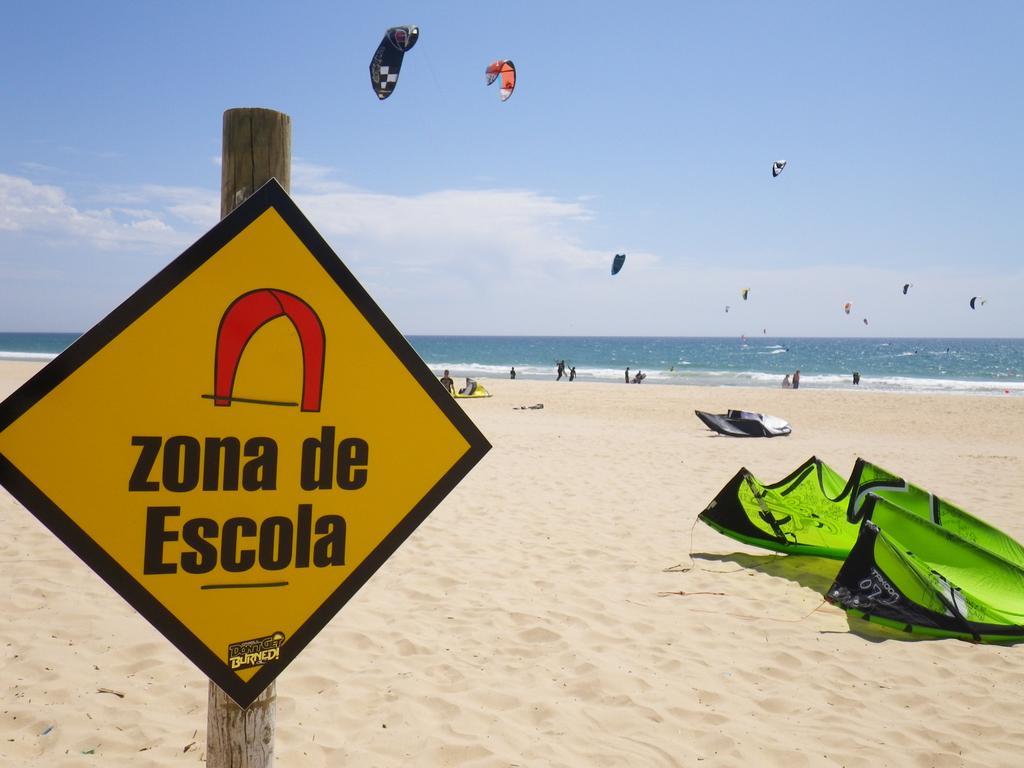 Manawa Camp Bed & Breakfast Costa da Caparica Exterior photo